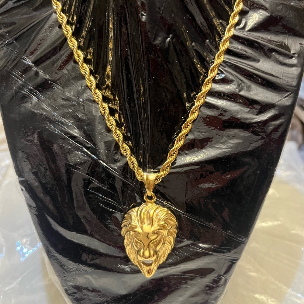 Lion Head Necklace